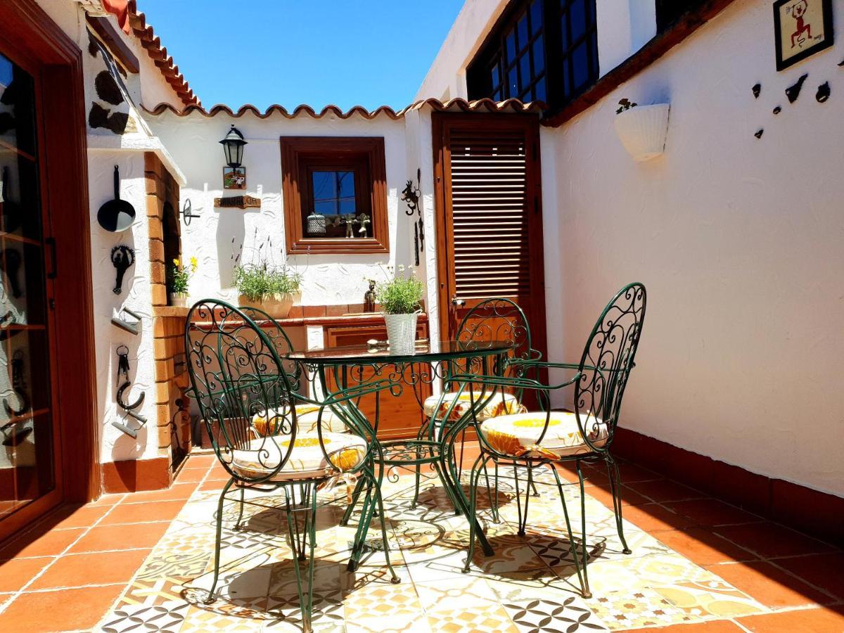 La Casa De Conchita Villa Адехе Екстериор снимка