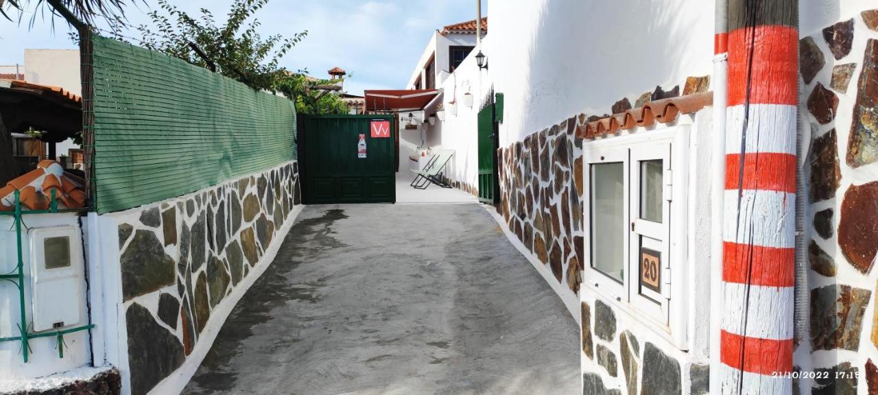 La Casa De Conchita Villa Адехе Екстериор снимка